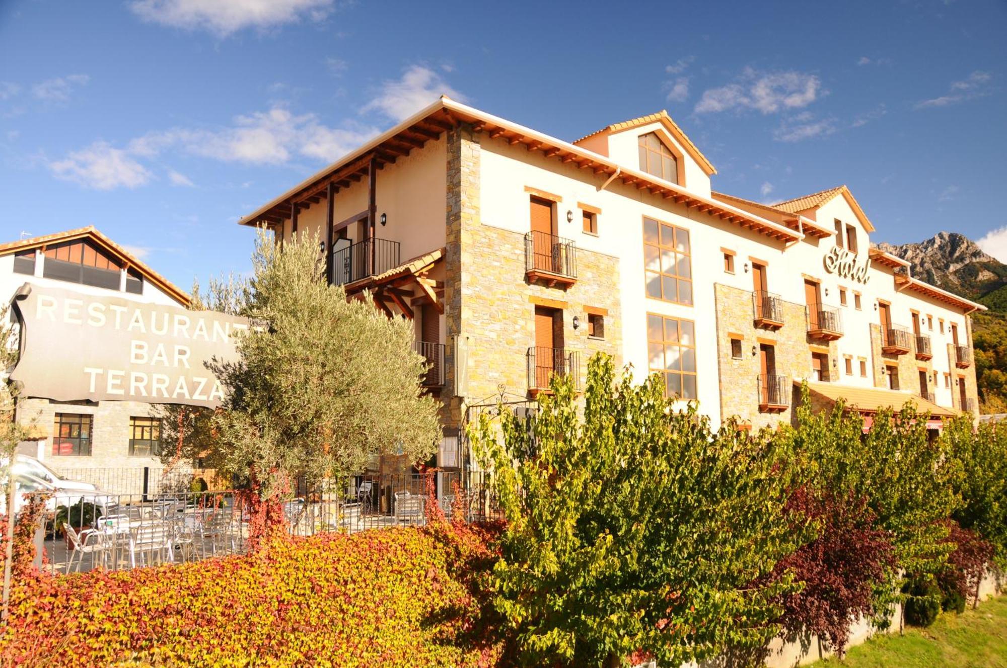 Hotel Arnal Escalona  Exterior photo